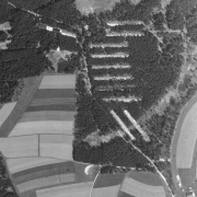 © Photographic collection of the Mauthausen/USHMM concentration camp memorial Aerial view of the US Army from 20.04.1945 13.00