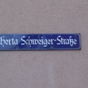 © MK Steyr Street name after the Gestapo victim, the nurse Herta Schweiger